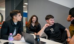 майсторският-клас-организиран-от-унсс-и-vivacom-завърши-с-оспорвано-състезание-п