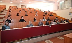 катедра-мио-и-бизнес-събра-елитни-езикови-гимназии-на-двудневно-интердисциплинар