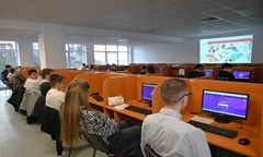 унсс-бе-домакин-на-националния-финал-на-европейското-състезание-за-парите